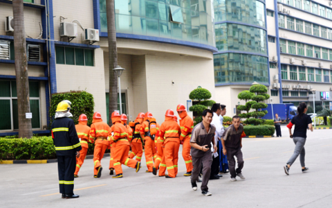 深圳紐福斯消防演練，防患于未“燃”